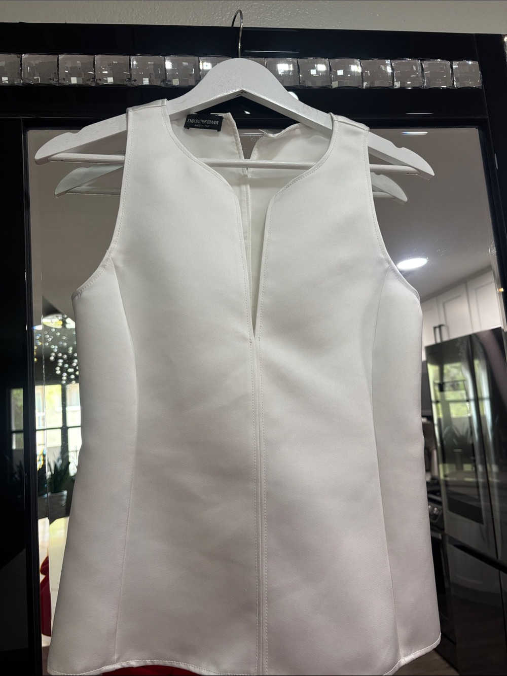 Sleeveless White Women's D- Modern V-Neck Top,  Satin